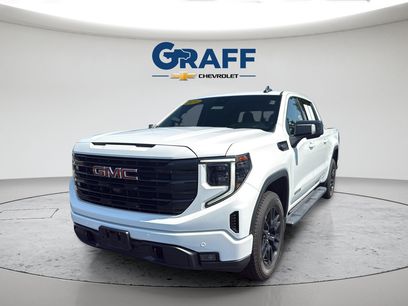 Used 2024 GMC Sierra 1500 Elevation w/ Elevation Premium Package
