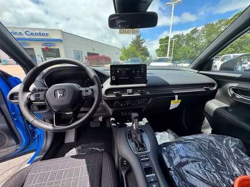 New 2026 Honda HR-V Sport image 12