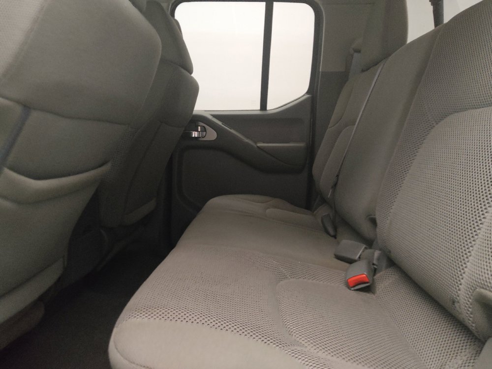 Used 2019 Nissan Frontier SV RWD image 18