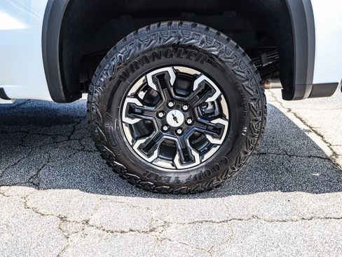 New 2025 Chevrolet Silverado 1500 ZR2 w/ Technology Package image 12