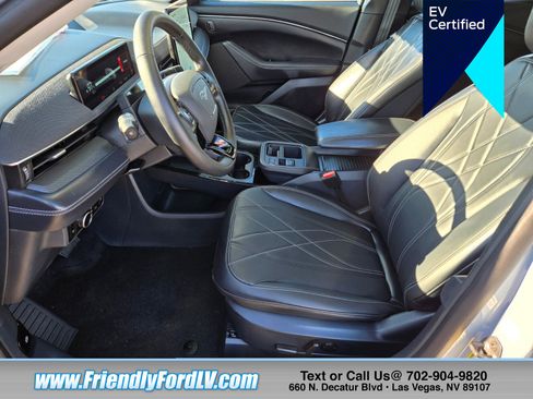 Certified 2025 Ford Mustang Mach-E Select image 9