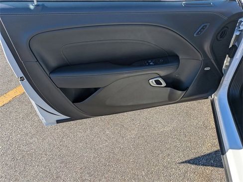 Used 2023 Dodge Challenger R/T Scat Pack image 10