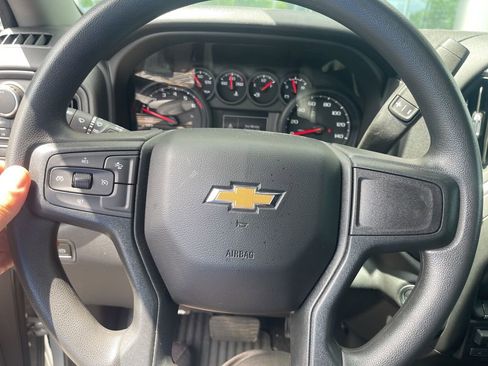 Used 2024 Chevrolet Silverado 1500 Custom image 11