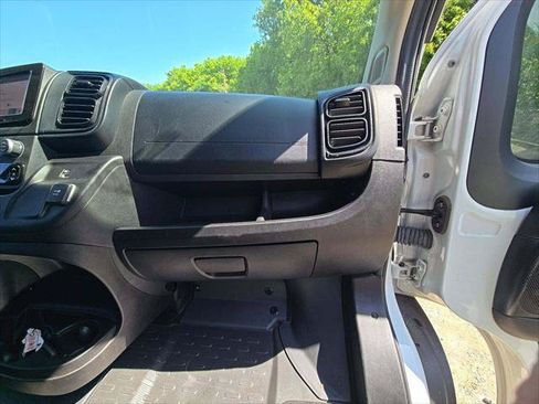 Used 2023 RAM ProMaster 2500 FWD image 17