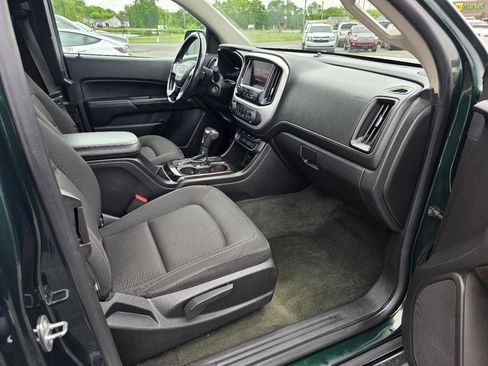 Used 2015 GMC Canyon SLE AWD/4WD image 15
