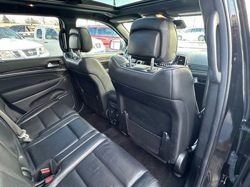 Used 2019 Jeep Grand Cherokee Overland image 29