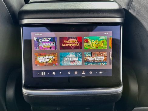 Used 2022 Tesla Model X AWD/4WD image 6