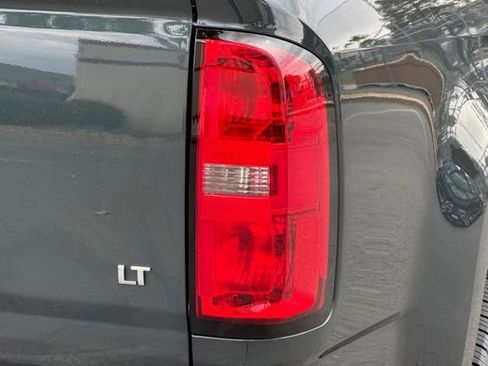 Used 2018 Chevrolet Colorado LT w/ LT Convenience Package RWD image 46