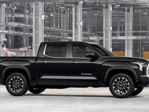 New 2026 Toyota Tundra Limited AWD/4WD image 15