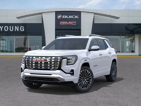 New 2026 GMC Terrain Denali w/ LPO, Black Badging Package image 7