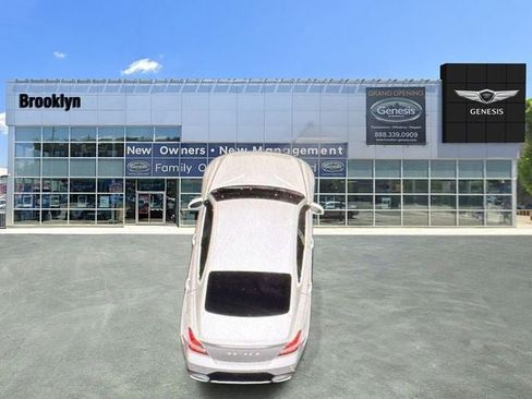 Used 2025 Genesis G70 2.5T w/ Sport Prestige Package image 33