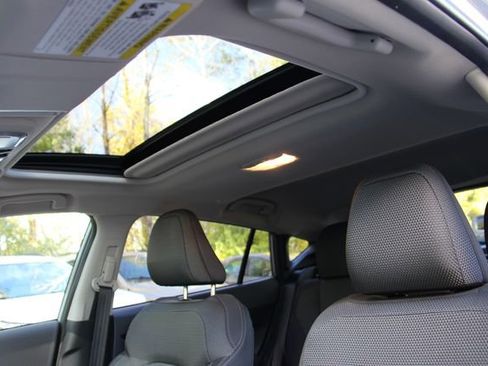 Certified 2024 Subaru Crosstrek 2.0i Premium image 16