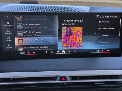 Used 2026 BMW iX xDrive45 image 23