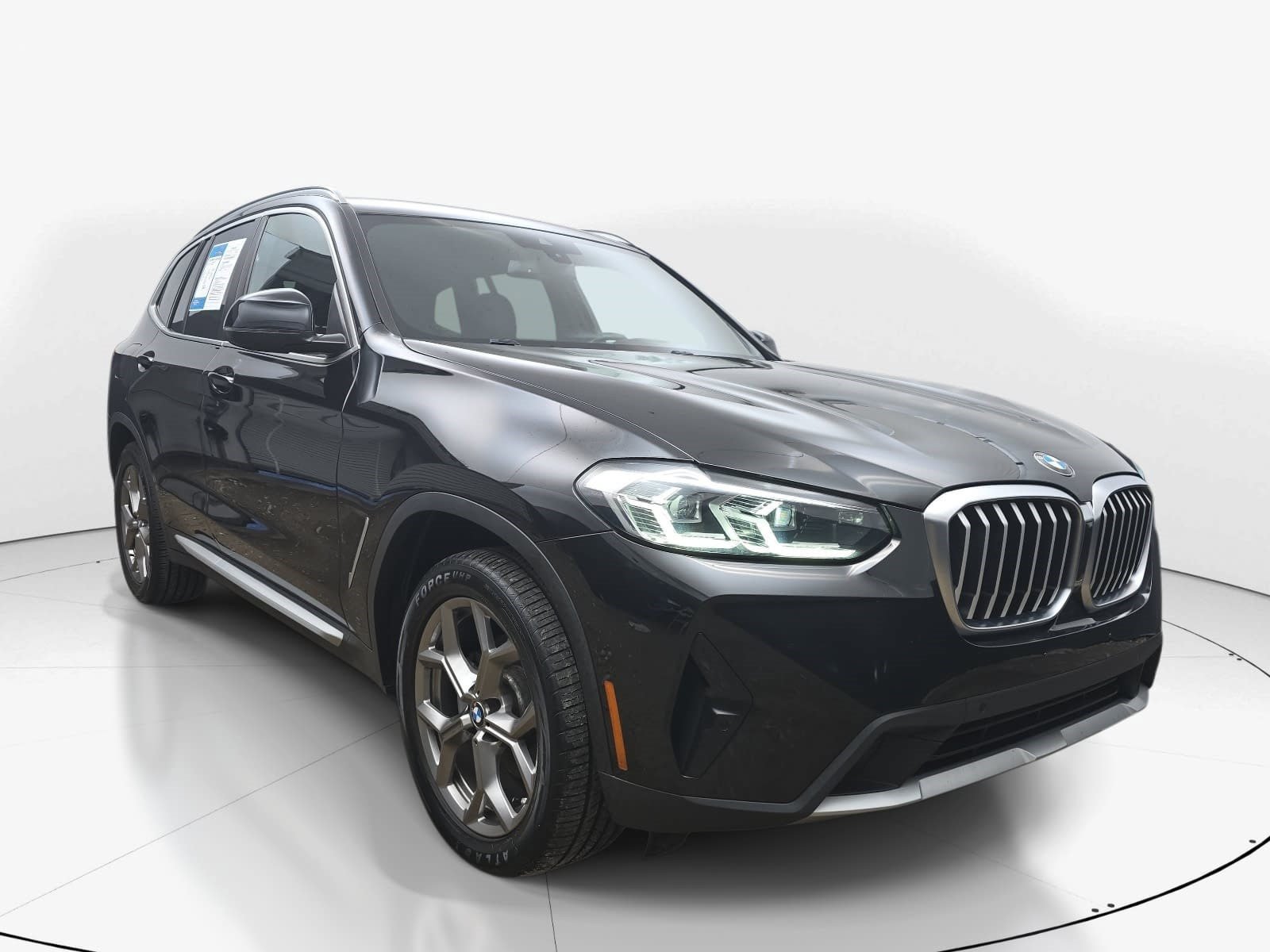 Used 2022 BMW X3 sDrive30i RWD image 2