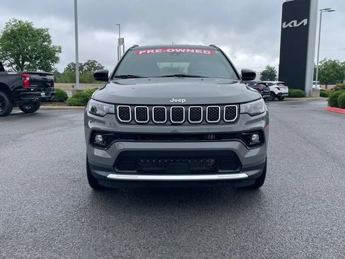Used 2024 Jeep Compass Limited AWD/4WD image 2