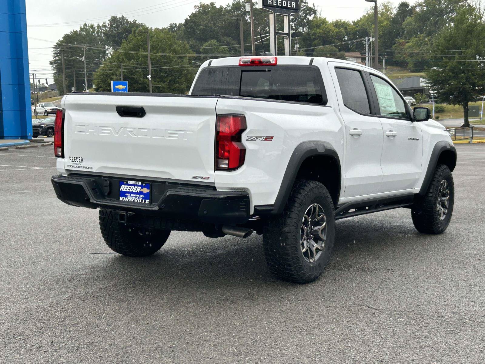 New 2026 Chevrolet Colorado ZR2 w/ Technology Package AWD/4WD image 4