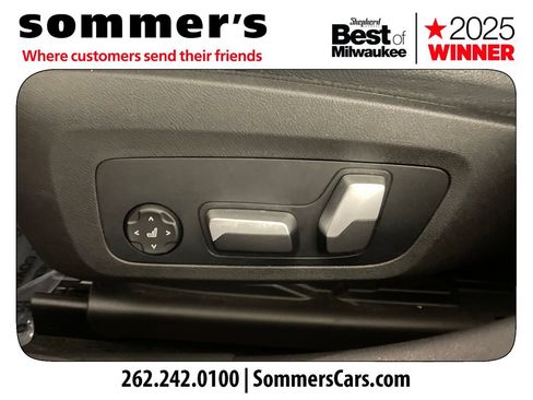 Used 2022 BMW 330i xDrive Sedan w/ Premium Package 2 AWD/4WD image 10