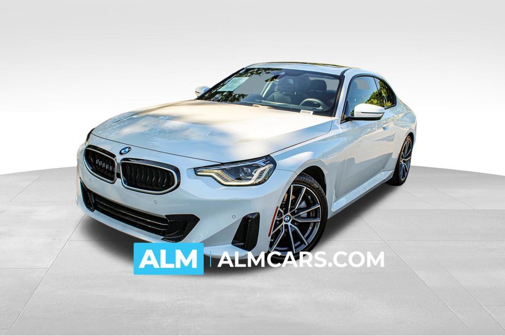 Used 2026 BMW 230i Coupe RWD image 1