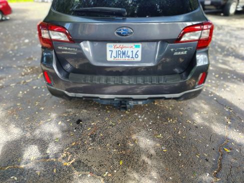 Used 2015 Subaru Outback 2.5i Limited AWD/4WD image 18