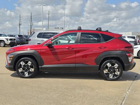 Used 2025 Hyundai Kona SEL FWD image 6