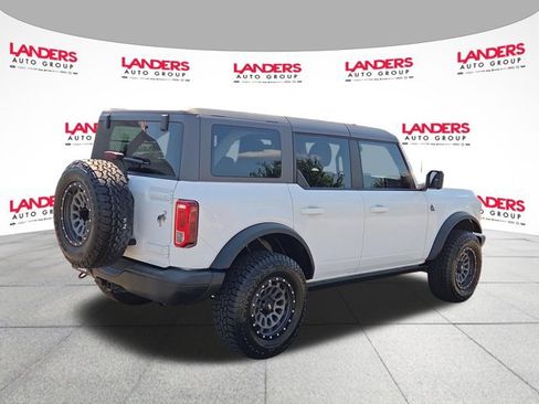 Certified 2023 Ford Bronco Black Diamond AWD/4WD image 3