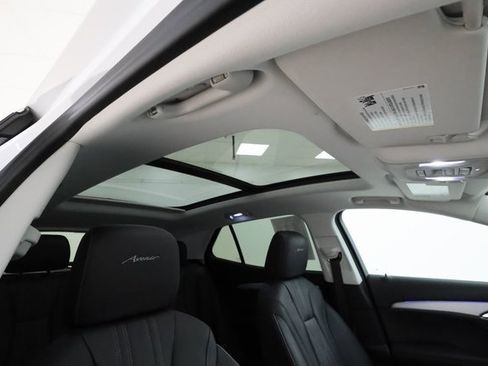 Used 2024 Buick Envision Avenir image 26