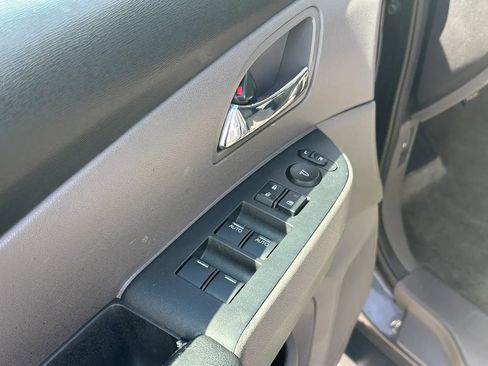 Used 2015 Honda Odyssey EX image 19