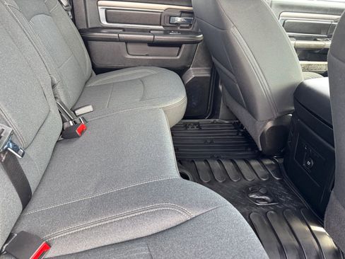 Used 2021 RAM 1500 Classic Warlock AWD/4WD image 16