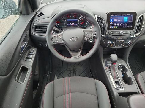 Certified 2024 Chevrolet Equinox RS image 13
