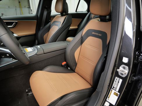 New 2026 Mercedes-Benz E 53 AMG e 4MATIC Sedan image 3
