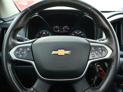 Used 2022 Chevrolet Colorado LT w/ Fleet Safety Package image 12