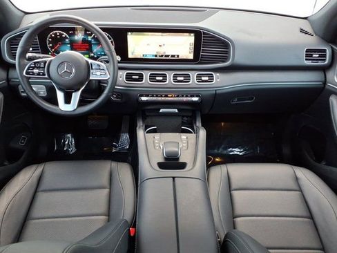 Used 2023 Mercedes-Benz GLE 450 4MATIC image 4