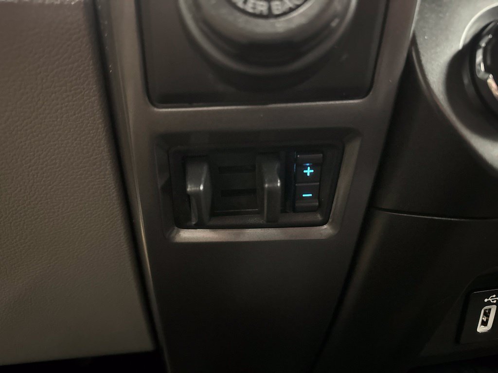 Used 2020 Ford F150 XLT w/ Equipment Group 302A Luxury AWD/4WD image 37