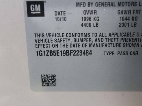 Used 2011 Chevrolet Malibu LS FWD image 10
