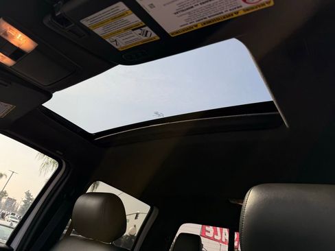 Used 2016 Ford F350 Platinum image 17