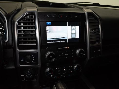 Used 2020 Ford F150 Platinum w/ Equipment Group 701A Luxury AWD/4WD image 19