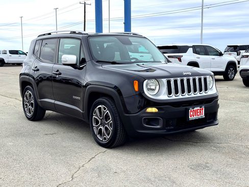 Used 2016 Jeep Renegade Limited image 4
