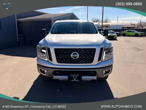 Used 2017 Nissan Titan PRO-4X image 3