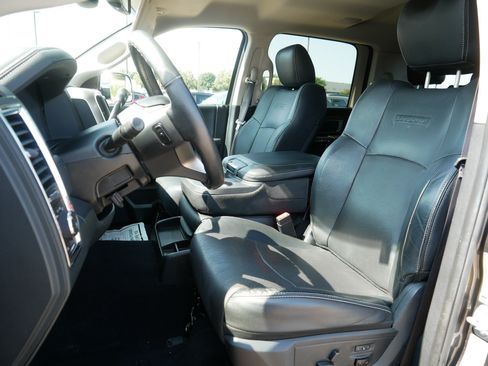 Used 2016 RAM 3500 Laramie AWD/4WD image 33