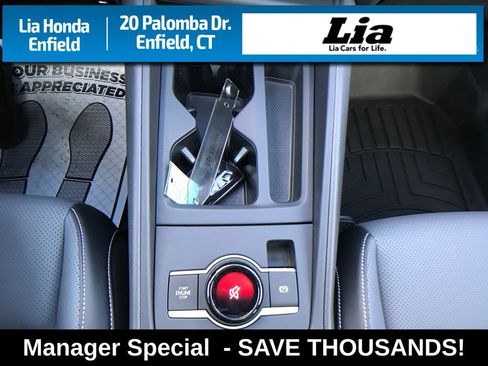 Used 2025 Volkswagen Tiguan SE R-Line image 25