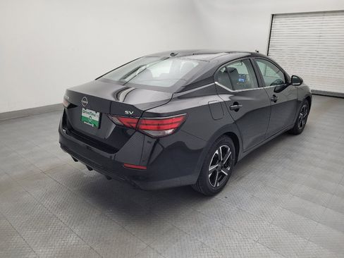 Used 2024 Nissan Sentra SV FWD image 9