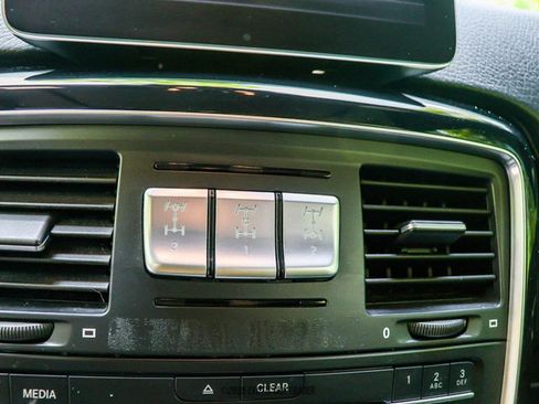 Used 2018 Mercedes-Benz G 550 image 48