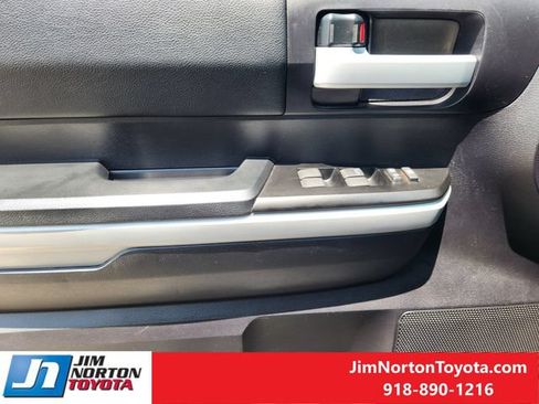 Used 2020 Toyota Tundra SR5 w/ SR5 Upgrade Package RWD image 24