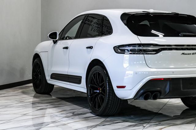 Used 2022 Porsche Macan GTS AWD/4WD image 13