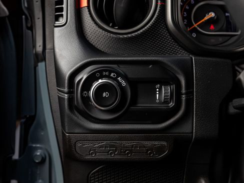 Used 2024 Jeep Wrangler Unlimited Rubicon image 22