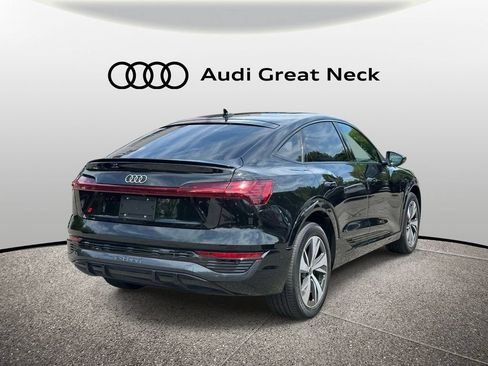 Used 2024 Audi Q8 e-tron Premium Plus w/ Premium Plus Package AWD/4WD image 7