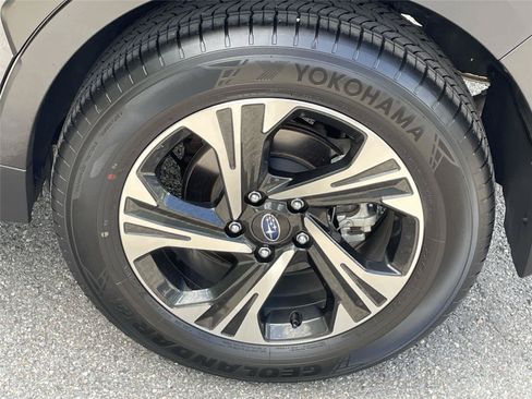 Certified 2024 Subaru Crosstrek 2.0i Premium w/ Crosstrek Mirror Package AWD/4WD image 11