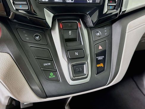 Used 2018 Honda Odyssey EX-L image 15