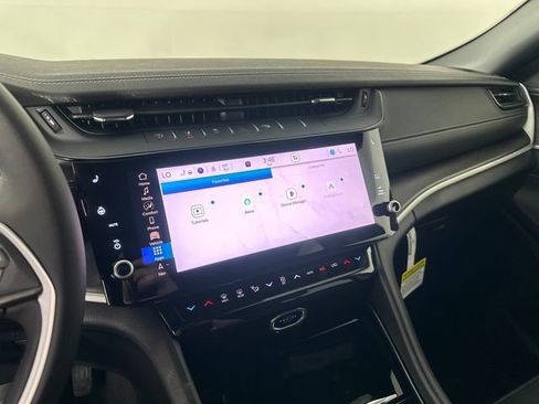 New 2026 Jeep Grand Cherokee Laredo image 26