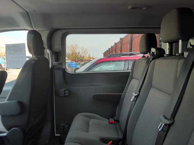 Used 2023 Ford Transit 350 XLT RWD image 10